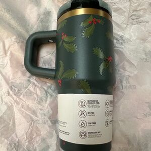 Stanley Green Tumbler with Holly Accents 14 oz